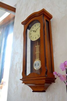 Zegar ścienny z wahadłem dębowy Adler 20024D ✓Zegary ścienne✓Zegary szafkowe ✓ Drewniany zegar (3).JPG