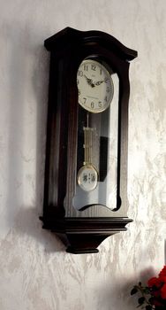 Zegar na ścianę do salonu drewniany Adler 20024W wenge. Zegar ścienny Adler 20024W ✓Zegary ścienne✓Zegary szafkowe ✓ Drewniany zegar (2).JPG