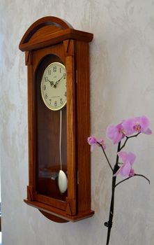 Zegar ścienny drewniany dębowy Adler 20042D✅ Zegar ścienny wykonany z drewna w kolorze dębu to świetna ozdoba ściany . Zegary dębowe (5).JPG