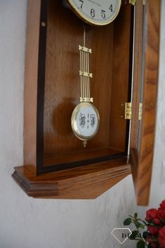Zegar ścienny wiszący drewniany dębowy Adler 20130D to zegar drewniany wiszący z wahadłem idealny do stylowych, drewnianych wnętrz. ✓Zegary ścienne ✓Zegary szafkowe ✓ Drewniany zegar (1).JPG