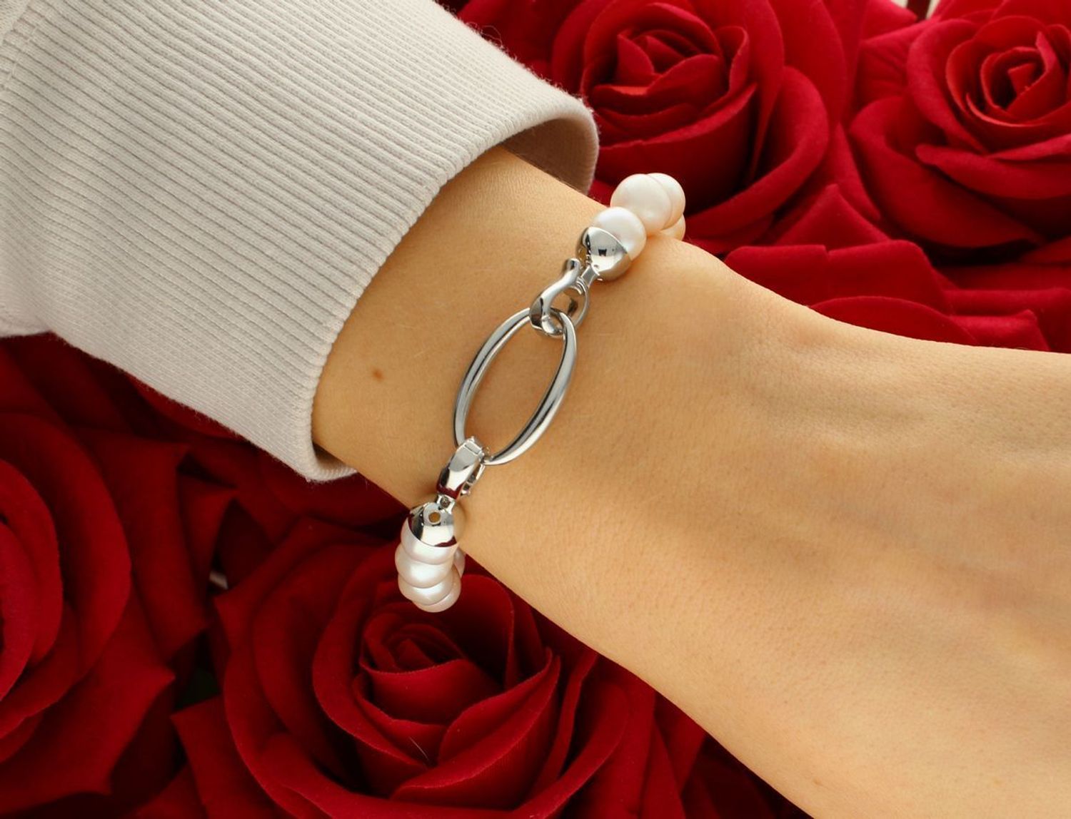 Bransoletka perła hod. ozdobne zapięcie pr 925, 2027160308 Niezwykle efektowna, gustowna bransoletka wykonana z certyfikowanych hodowlanych pereł1.jpg