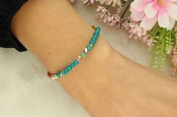 Kolorowa bransoletka COEUR DE LION z kamieni naturalnych, pereł Swarovski® i złotych detali. Styl boho i nowoczesna elegancja w jednym. Sprawdź online! (2).jpg