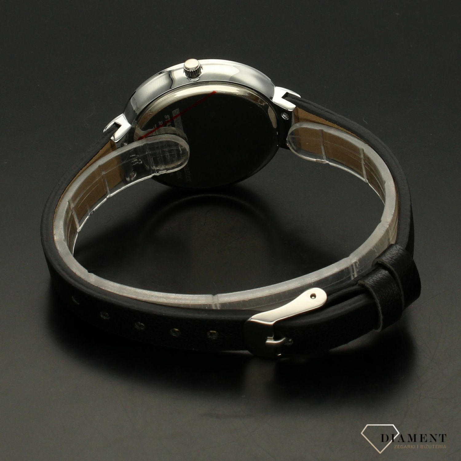 Zegarek damski Timemaster 206-10 czarny pasek srebrna tarcz. Zegarek damski ze srebrną tarczą ozdobiony indeksami w formie błyszczących cyrkonii. Zegarek damski na skórzanym, czarnym pasku. Elegancki zegarek damski. Świetny po.jpg