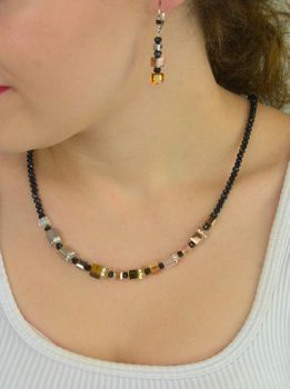 Naszyjnik damski COEUR DE LION z kolekcji GeoCUBE® 2101101633 – naturalne kamienie, kryształy Swarovski®, ręcznie wykonany. Złoto, srebro i różowe złoto w harmonii natury (4).JPG