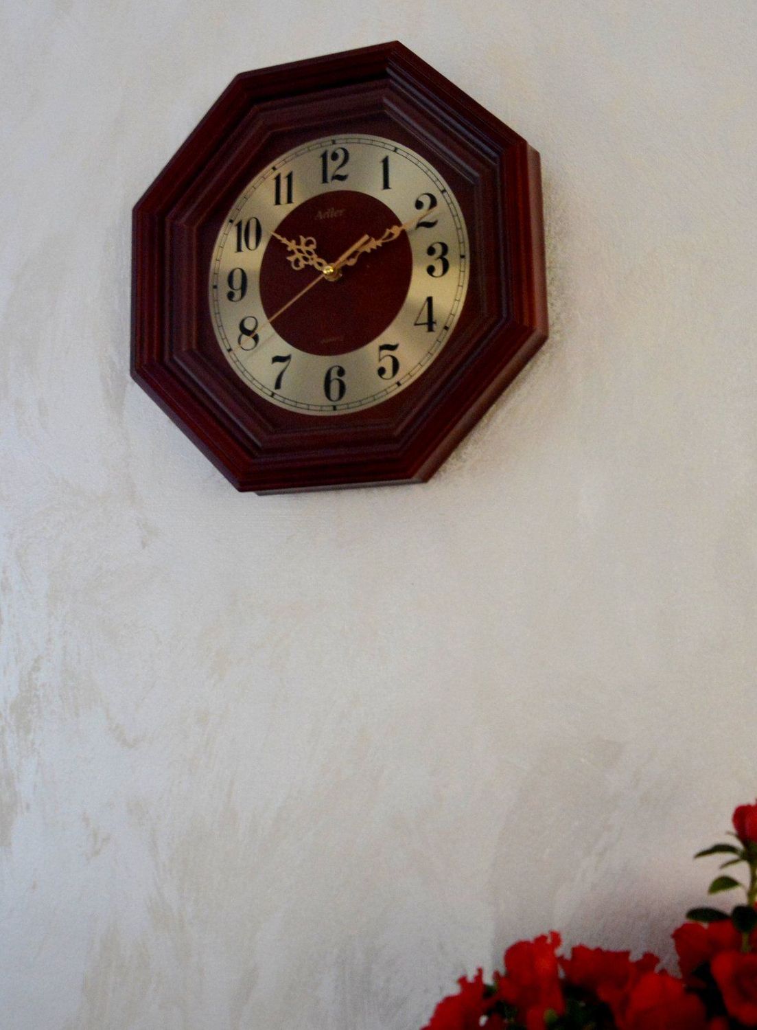 Zegar ścienny drewniany do salonu marki Adler 21087CH. Zegar drewniany w kolorze mahoń. ✓Zegary ścienne✓Zegary na ścianę (1).JPG