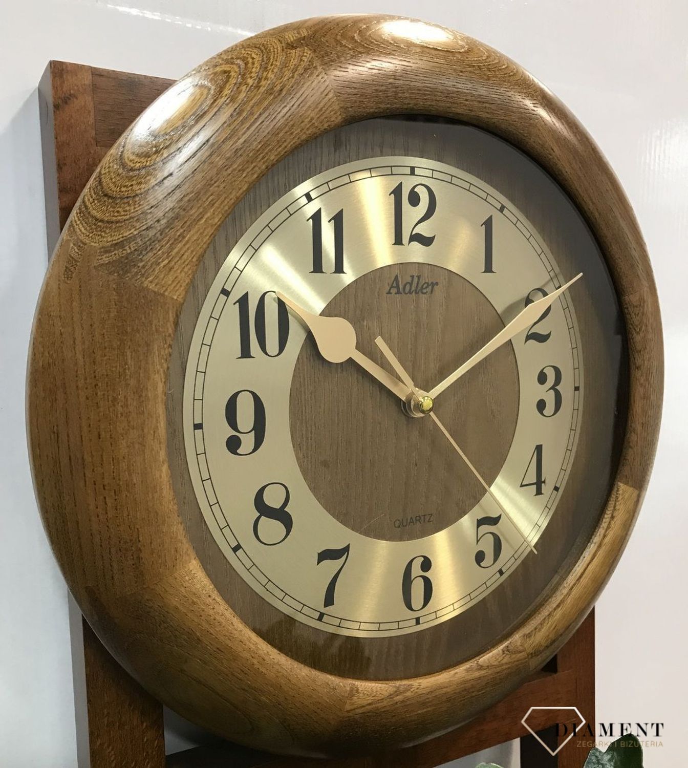 ADLER-21090-29cm-DAB-Drewniany-zegar-scienny.jpg