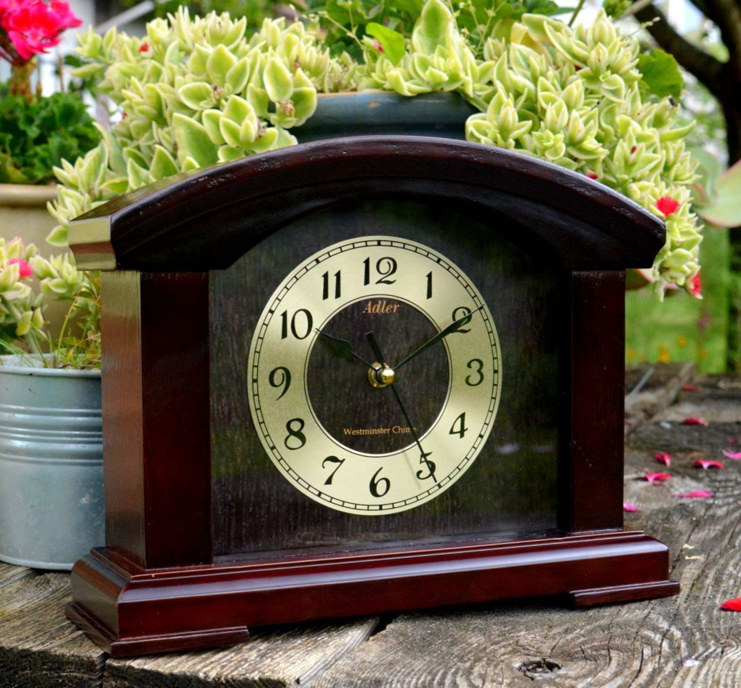 Zegar kominkowy drewniany wenge Adler 22086W. Zegar kominkowy, kolor wenge ze złotą tarczą i cyframi arabskimi  (6).JPG