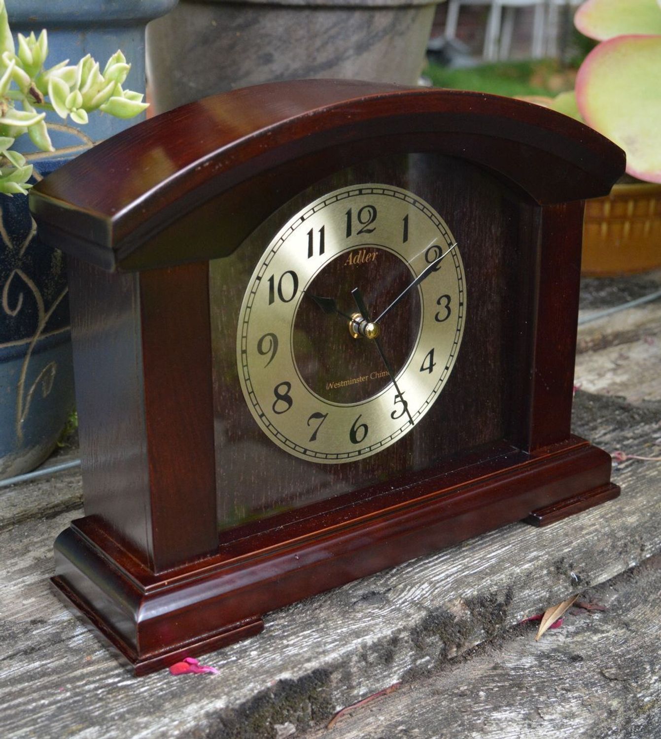Zegar kominkowy drewniany wenge Adler 22086W. Zegar kominkowy, kolor wenge ze złotą tarczą i cyframi arabskimi  (6).JPG