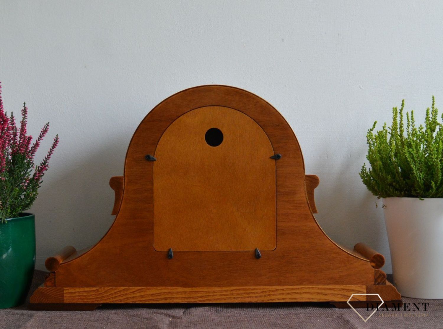 Duży zegar kominkowy drewniany Adler 22136D w kolorze dębowym z czytelną tarczą z kolorze złota⏰ Zegary kominkowe ✓ Zegar z melodią ✓ zegary drewniane✓ wymarzony prezent (2).JPG