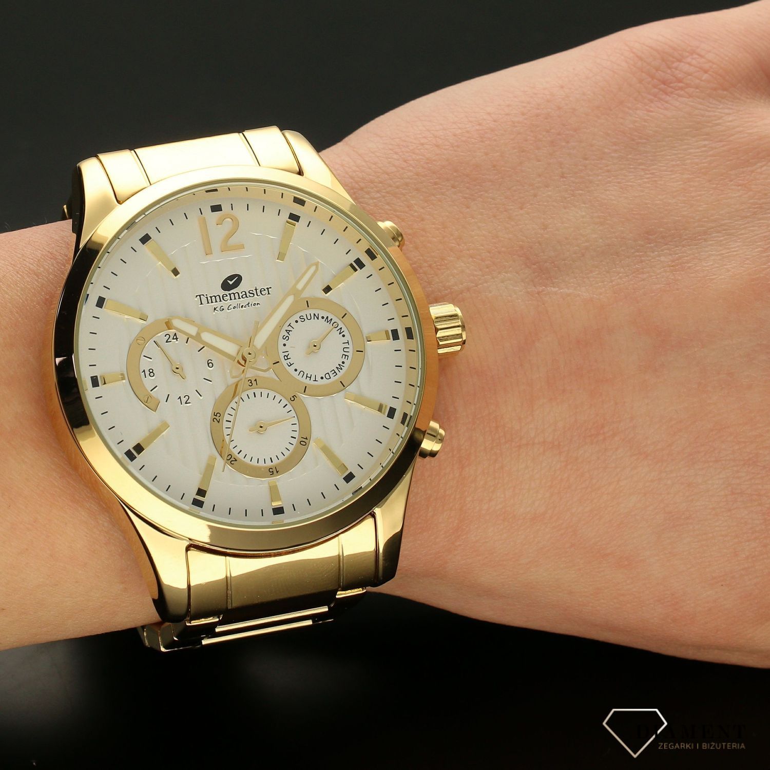 Zegarek męski TIMEMASTER 229-10 złoty. Zegarek męski w złotej kolorystyce z jasną tarczą ozdobioną złotymi dodatkami na tarczy. Zegarek męski w złotej kolorystyce. Elegancki zegarek dla eleganckiego mężczyzny.  (2).jpg