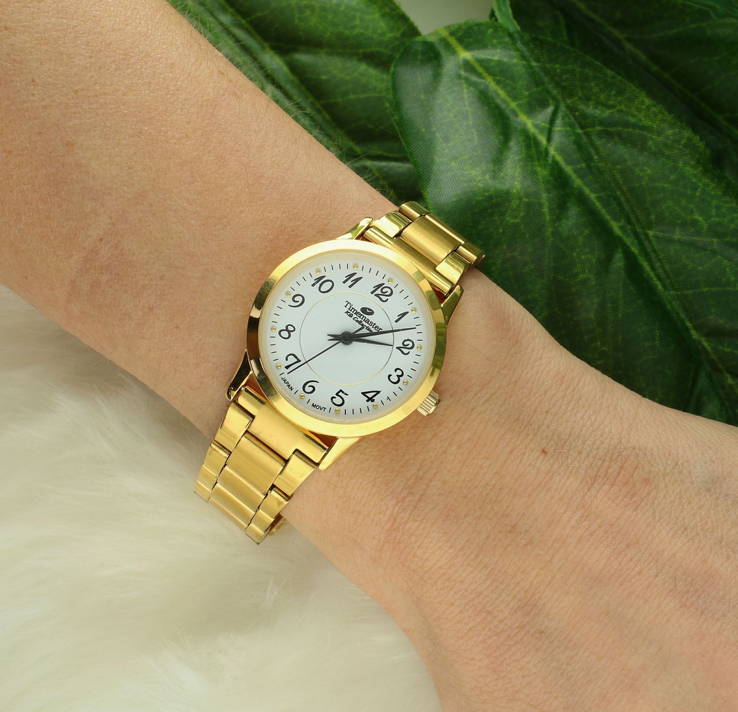 Zegarek damski na bransolecie Timemaster z cyframi 234-4. Zegarek damski w złotym kolorze. Zegarek damski Timemaster kwadratowy. Zegarek damski Timemeaster na bransolecie. Elegancki zegarek damski na prezent..jpg