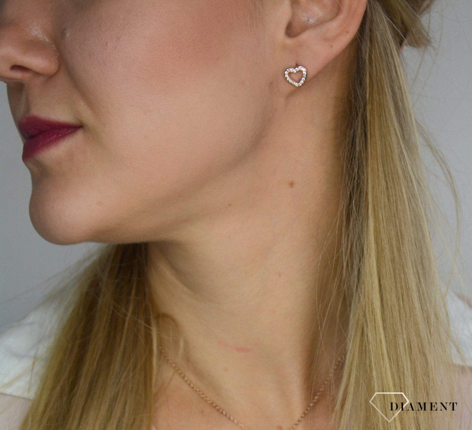 Zestaw prezentowy zegarek z naszyjnikiem, bransoletką i kolczykami Sekonda 'Miłosne serca' 2363G (1).jpg