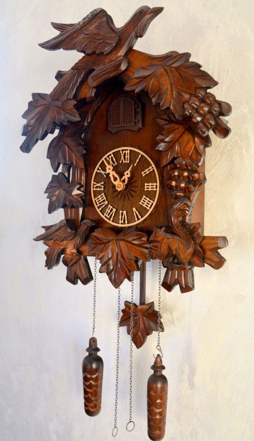 Zegar Adler 24009 W – drewniany zegar z kukułką, wahadłem i czujnikiem zmierzchu (7).JPG