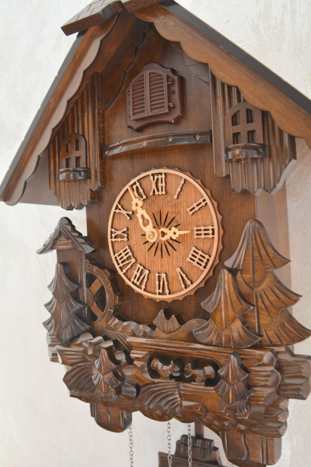 Zegar ścienny drewniany domek z kukułką Adler 24017W wenge. Zegar ścienny Adler.  (11).JPG