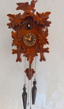 Zegar ścienny z kukułką Adler 24026W Wenge – Drewniany, Kwarcowy (2).JPG