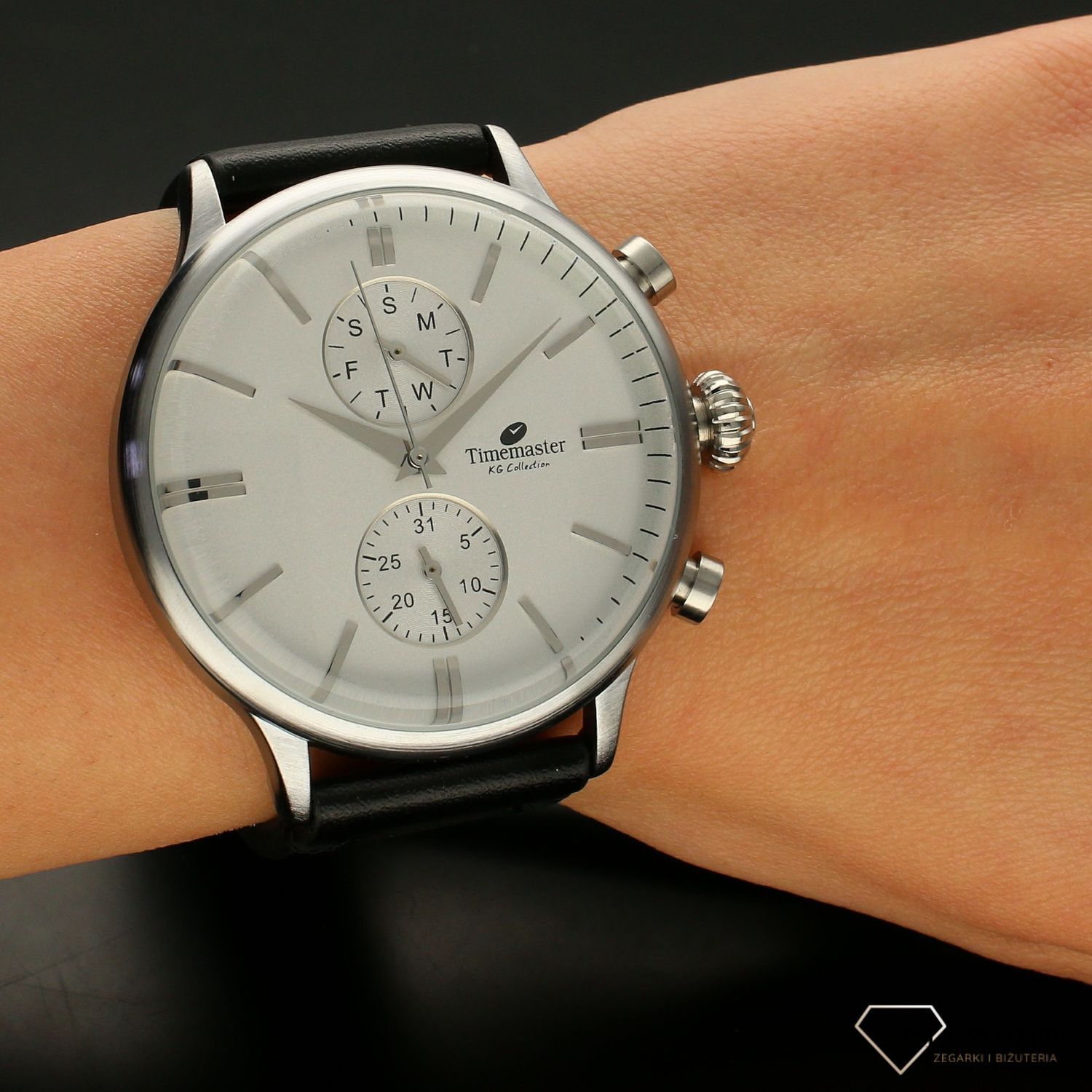 Zegarek męski na czarnym pasku Timemaster 242-1 ze srebrną tarczą i indeksami (1).jpg