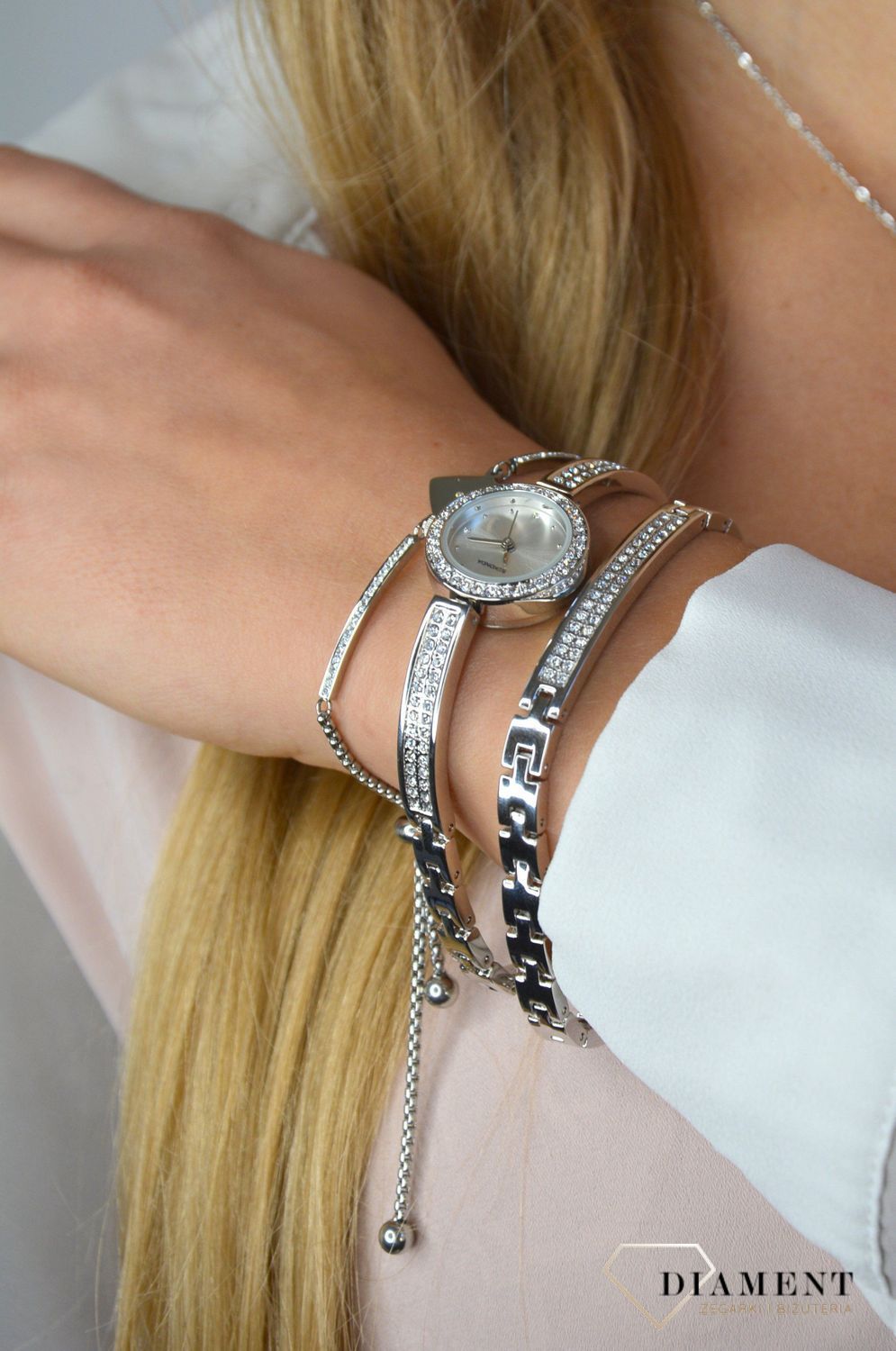 Zestaw prezentowy zegarek z naszyjnikiem, bransoletką i kolczykami 2528G 'Miłosne szczere serca' (1).jpg