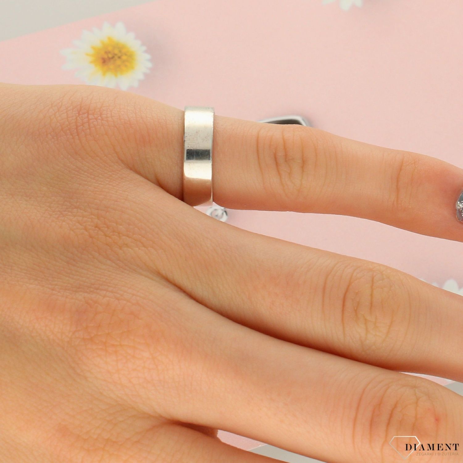 Srebrna obrączka tradycyjna płaska 5 mm srebro 925 (1).jpg