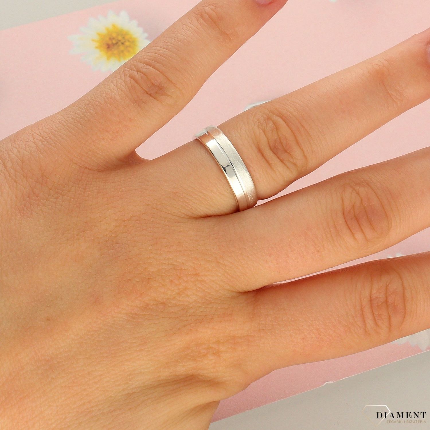 Srebrna obrączka półsatyna 5 mm srebro 925 27011142 (2).jpg