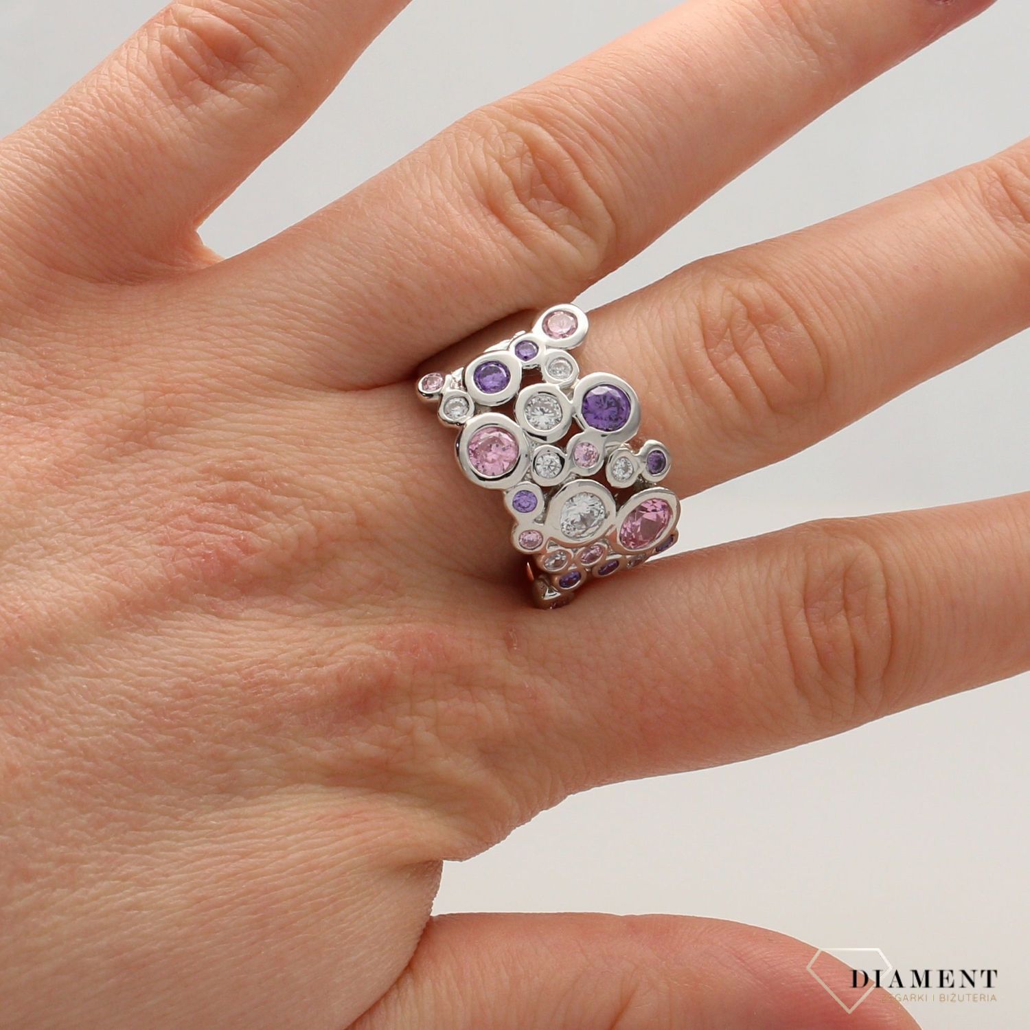 Pierścionek srebrny 926 szeroki z cyrkonią kolorową (1).jpg