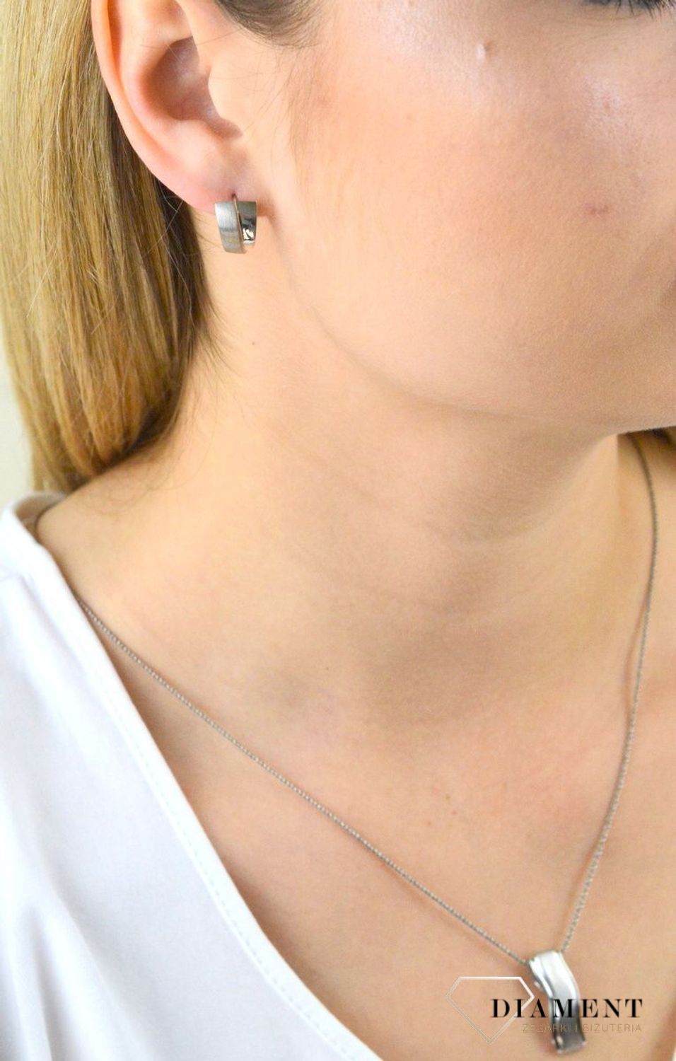 Kolczyki srebrne półmatowe wkrętki 271229720420.  Kolczyki srebrne. Kolczyki srebrne na sztyft. Kolczyki wkrętki. Kolczyki idealne na prezent. Kolczyki na każdą okazję..jpg