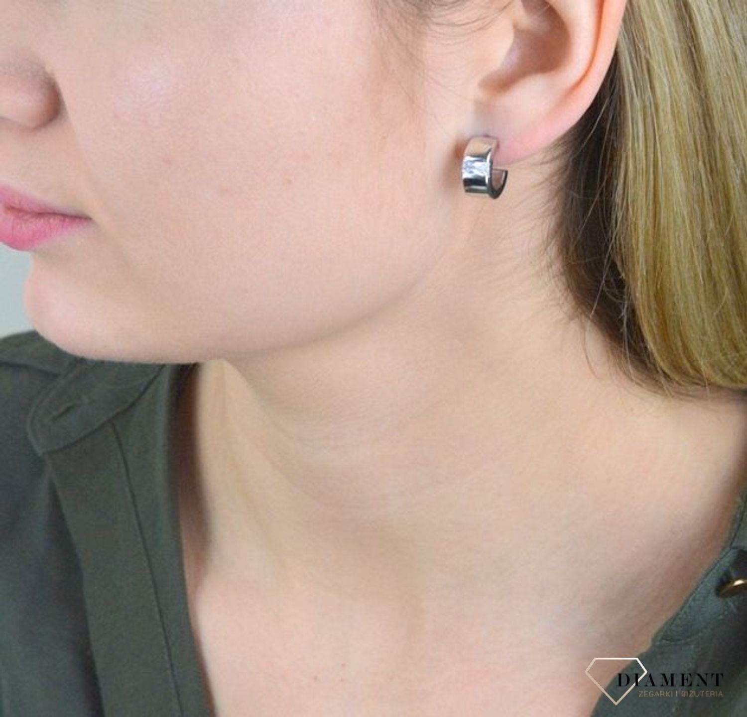 Kolczyki srebrne kółka ozdobione kryształkiem 27127211C.jpg