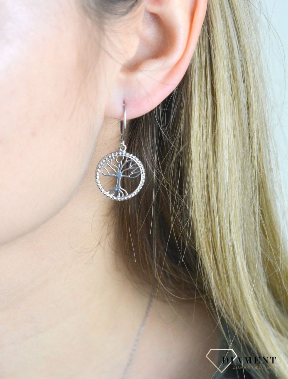 Srebrne kolczyki wiszące drzewko 271275500410.jpg