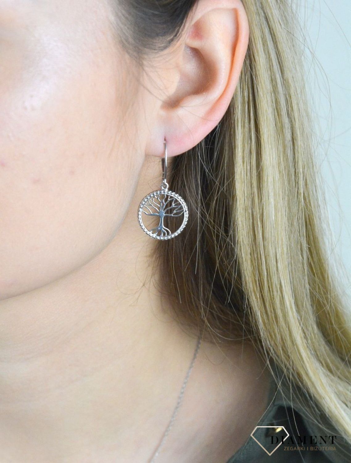 Srebrne kolczyki wiszące drzewko 271275500410.jpg
