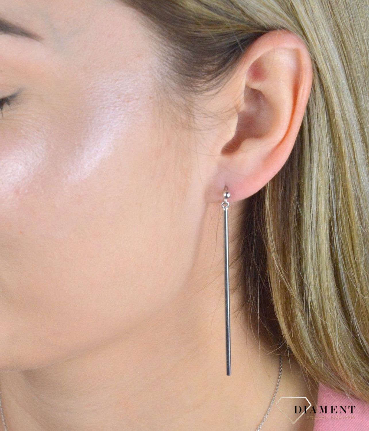 Kolczyki srebrne wiszące pałeczki 271921300300. Kolczyki klasyczne. Kolczyki na prezent. Proste kolczyki. Biżuteria na prezent. Długie kolczyki..jpg