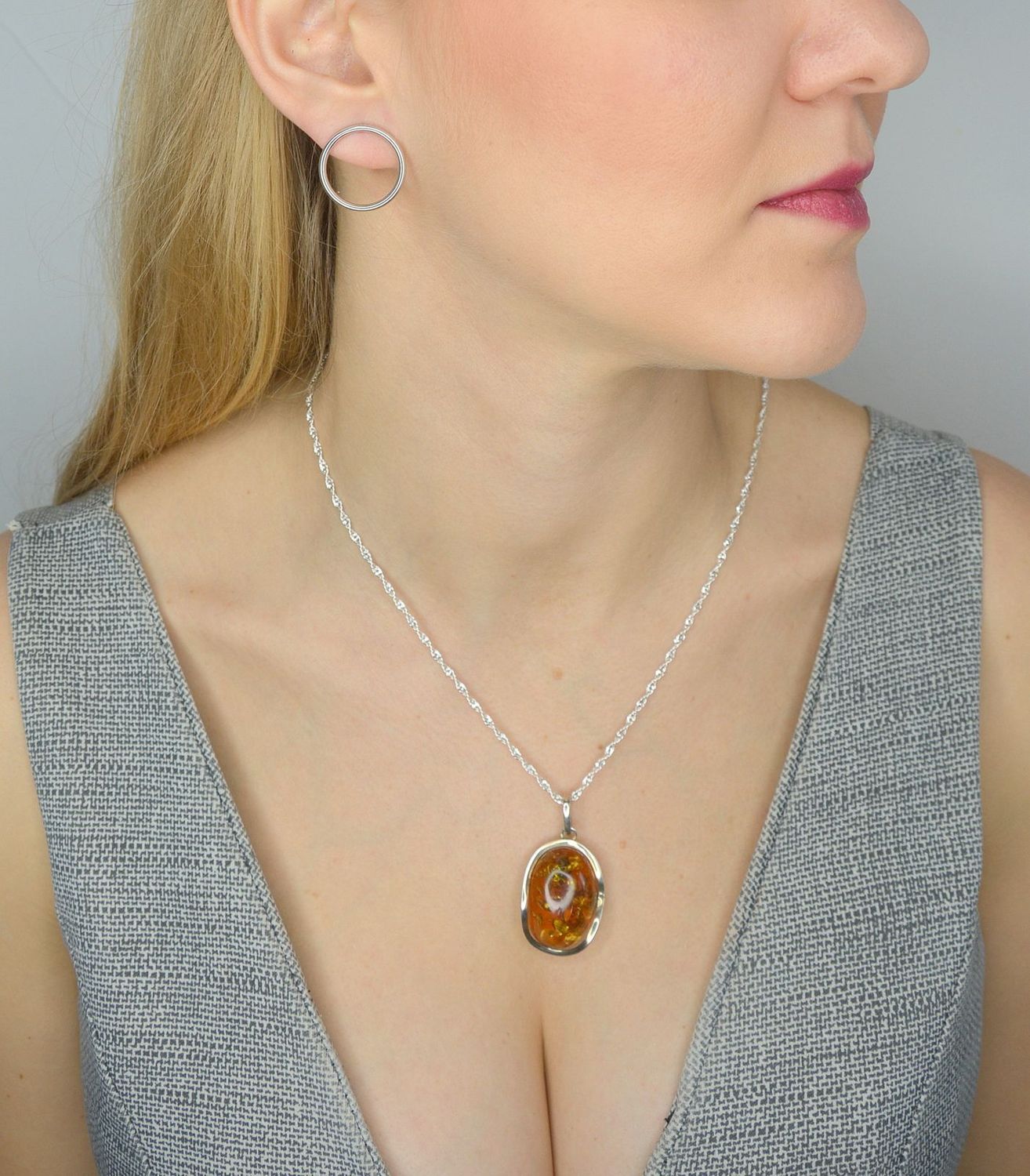 Srebrne okrągłe kolczyki 'delikatny styl' 271922040240.jpg