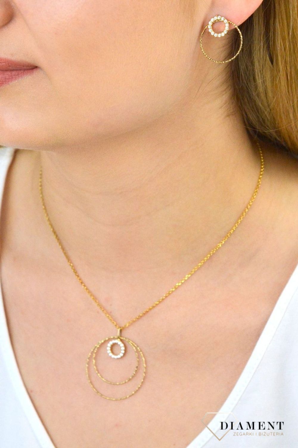 Kolczyki podwójne kółka z cyrkonią 271931930280W. Kolczyki srebrne pozłacane. Kolczyki srebrne z cyrkoniami. Kolczyki srebrne pozłacane kółeczka. Kolczyki srebrne na każdą okazję. Kolczyki pozłacane dla każ.jpg