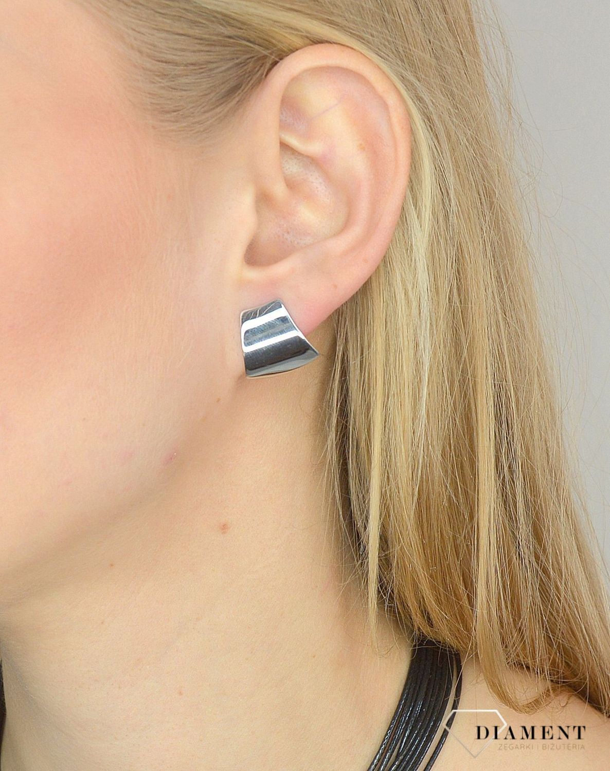 Kolczyki srebrne blaszki gładkie.jpg