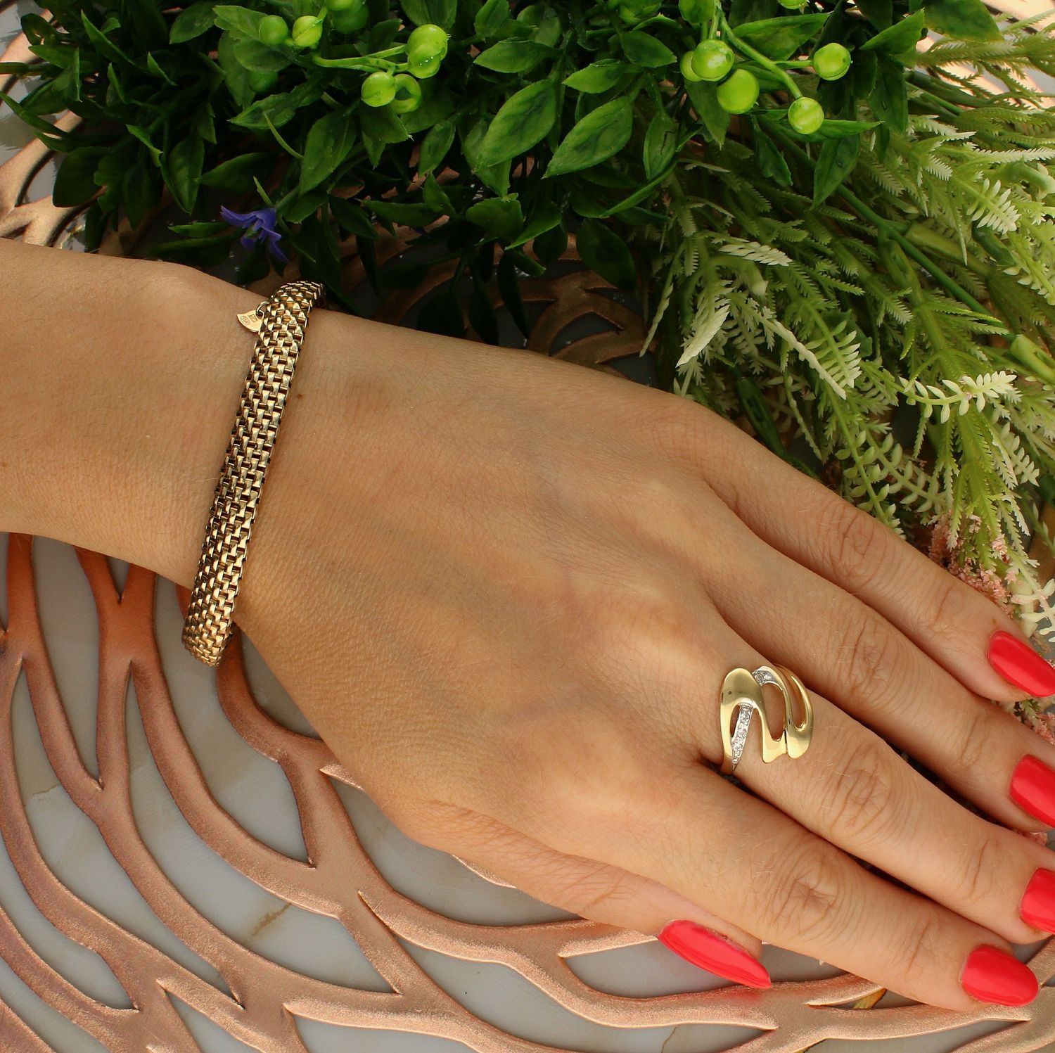 Bransoletka pozłacana z rozciąganej siateczki 272050140760W. Srebrna bransoletka damska. Bransoletka damska pozłacana. Bransoletka damska rozciągana. Srebrna bransoletka z siateczki rozciąganej .Bransoletka na każdą okazję (.jpg