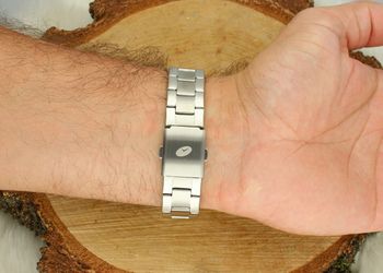 TIMEMASTER 27405 – elegancki zegarek męski z białą tarczą, stalową bransoletą i datownikiem. Wodoszczelność 100M, mechanizm kwarcowy, gwarancja 24 miesiące. Sprawdź ofertę!6.jpg