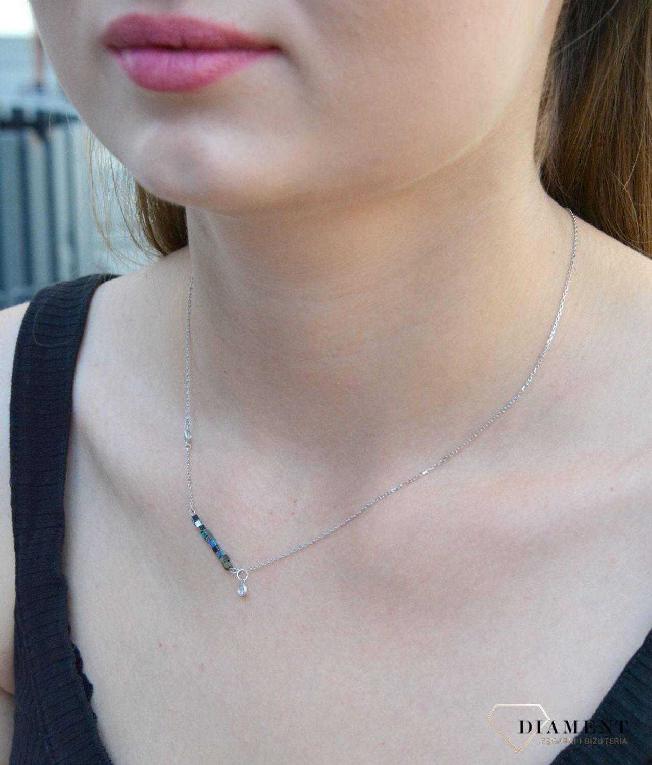 Naszyjnik damski srebrny z hematytem 27412505. Naszyjnik damski srebrny. Naszyjnik srebrny damski z hematytem. Naszyjnik srebrny. Naszyjnik srebrny damski ze kamieniem. Naszyjnik idealny na każdą okazję..jpg