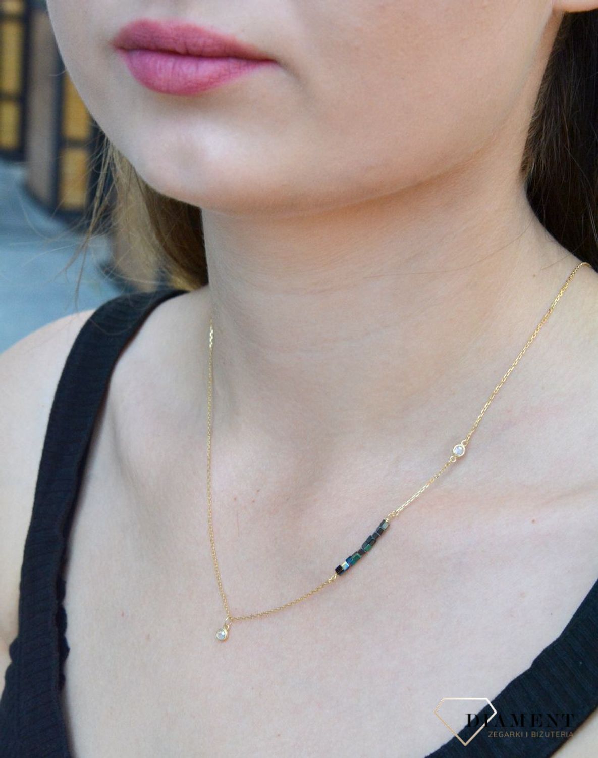 Naszyjnik damski srebrny pokryty złotem z hematytem 27413505. Naszyjnik damski srebrny pokryty złotem. Naszyjnik damski z hematytem. Naszyjnik pozłacany. Naszyjnik srebrny damski ze kamieniem. Naszyjnik idealny na każdą okazję.jpg