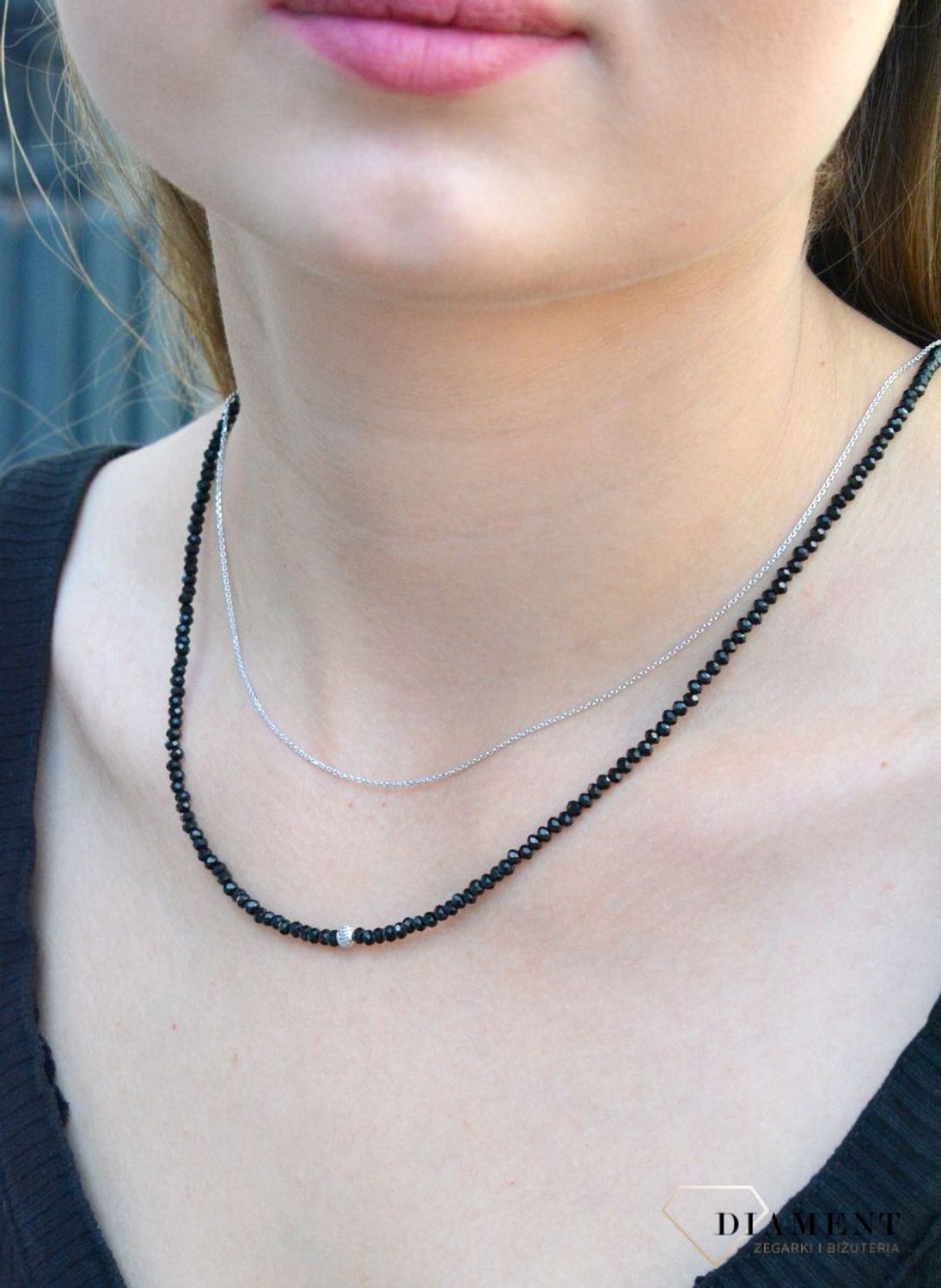 Naszyjnik damski srebrny ze spinelem 27442067. Naszyjnik damski srebrny. Naszyjnik damski ze spinelem. Naszyjnik drobne kamienie czarne. Naszyjnik srebrny damski ze spinelem. Naszyjnik idealny na każdą okazj.jpg
