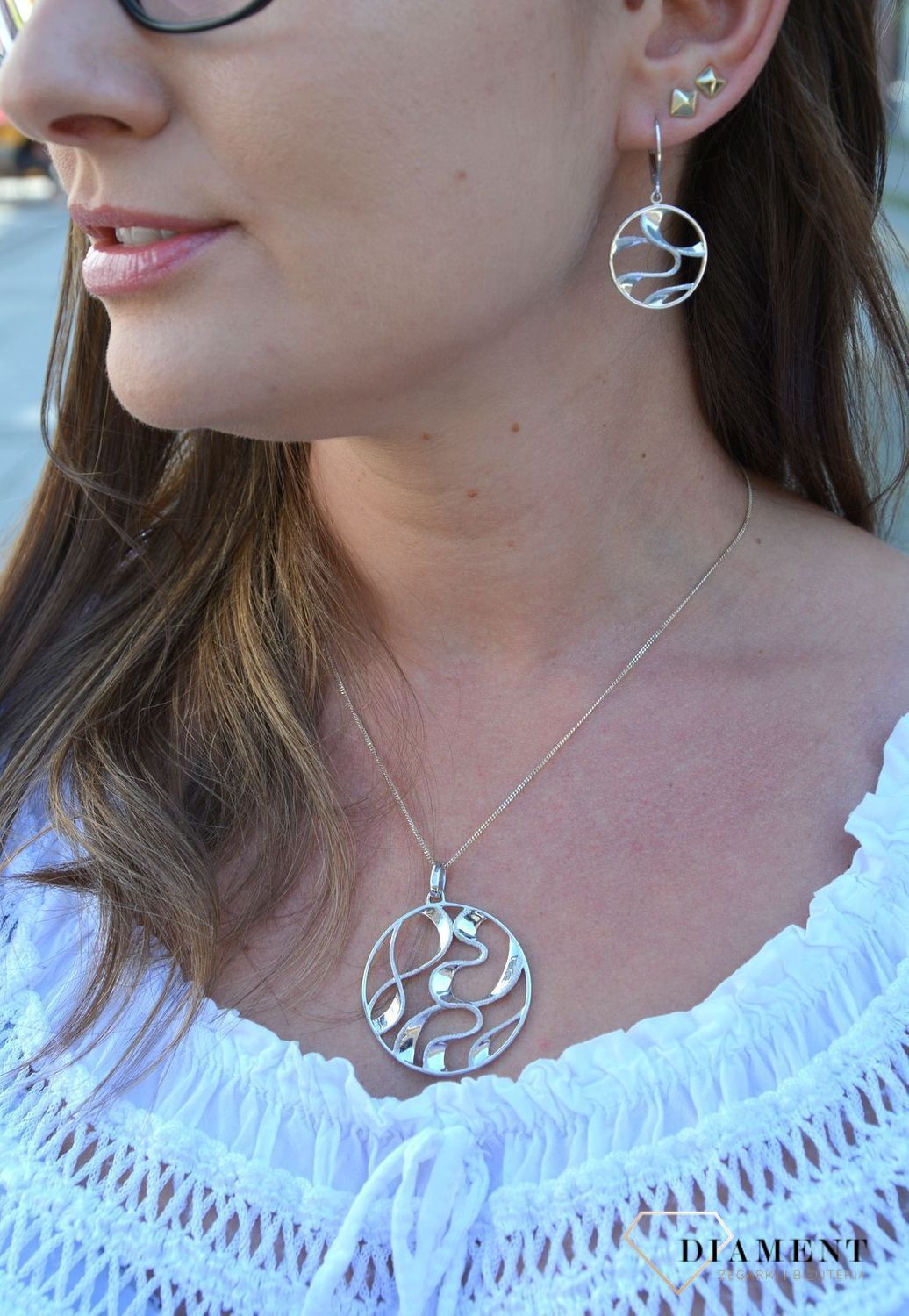 Zawieszka srebrna koło 'Diamentowane wykończenie' 27628330700.jpg