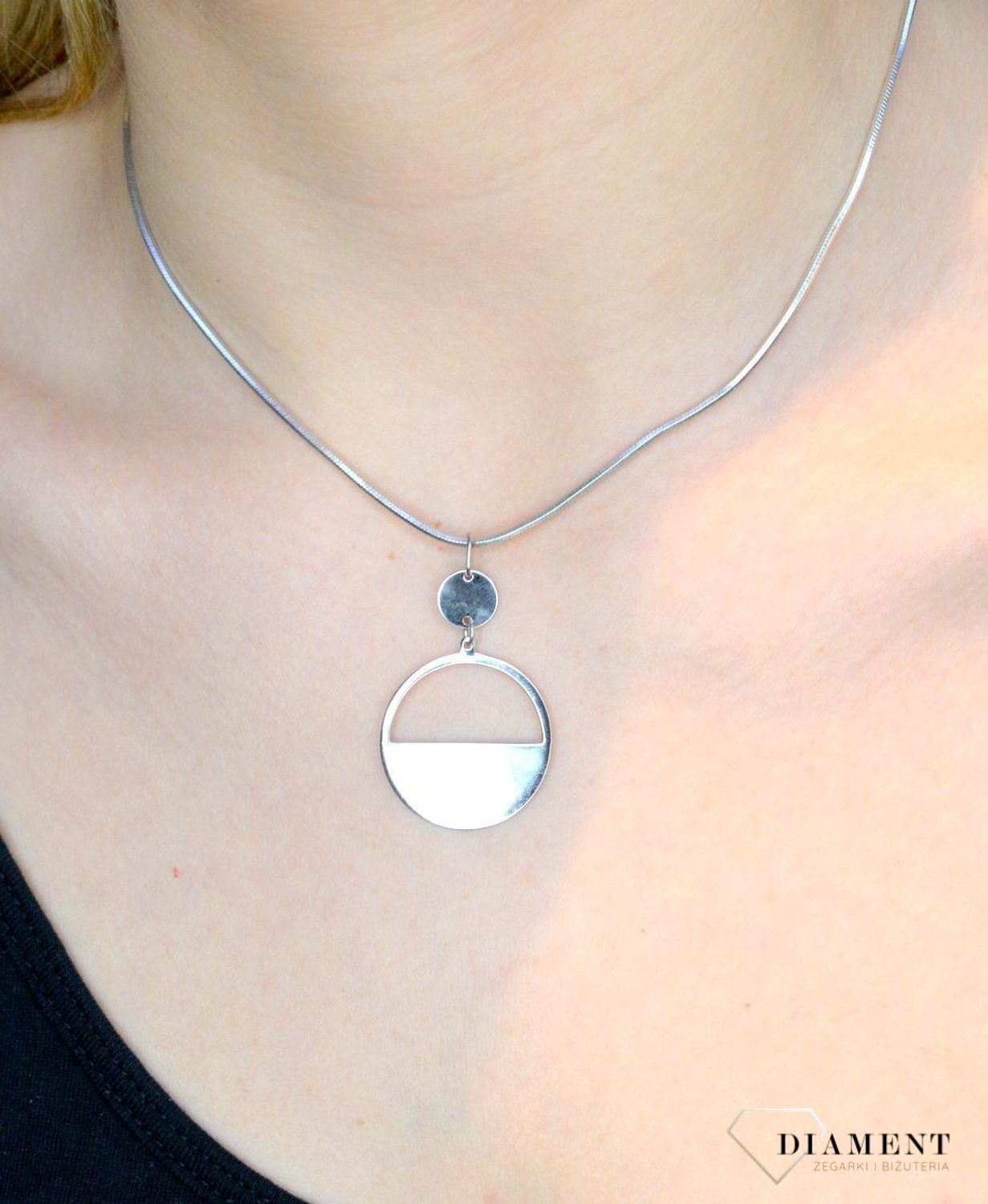 Zawieszka srebrna okrągła 27692206.jpg