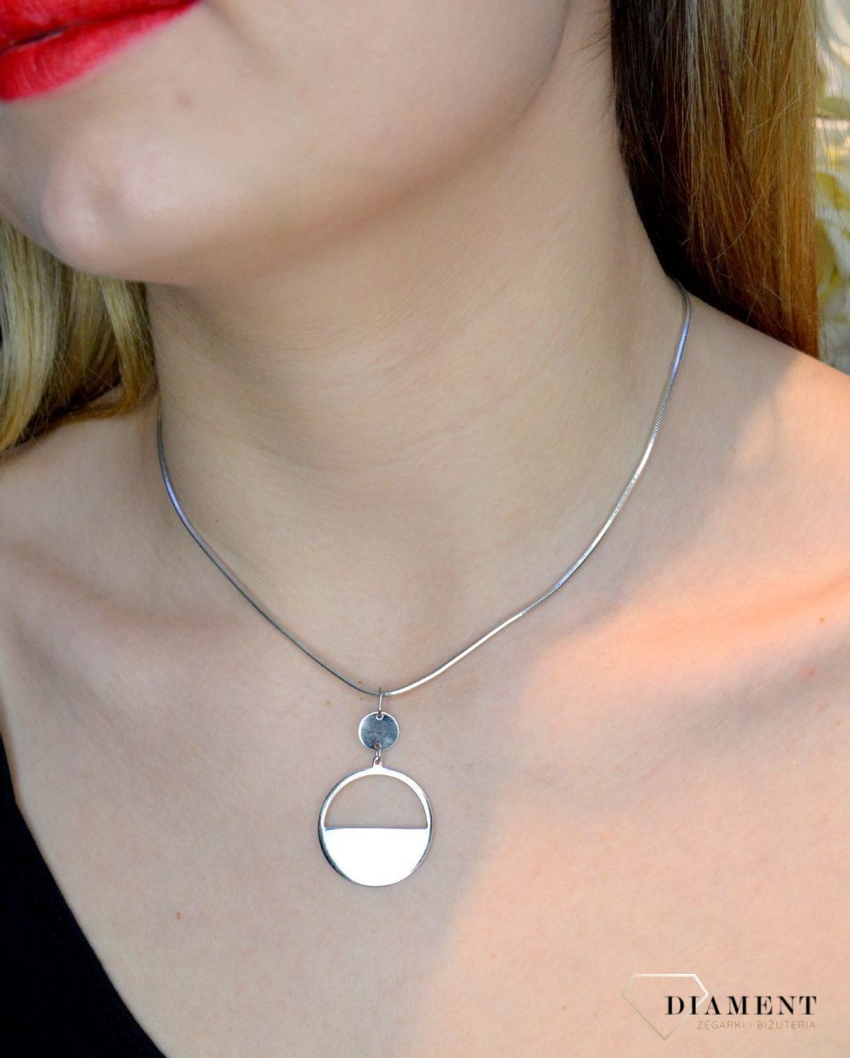 Zawieszka srebrna okrągła 27692206.jpg