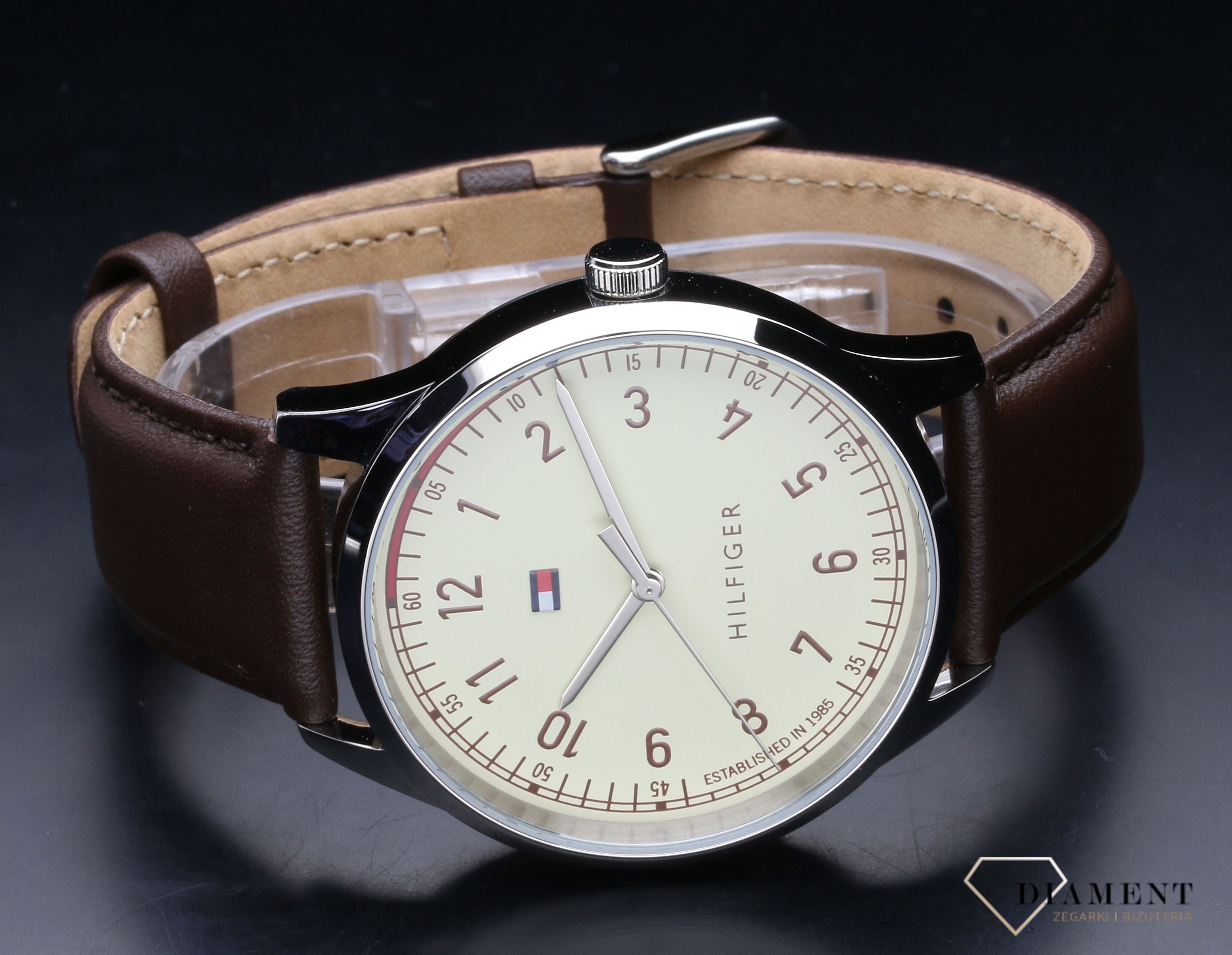 Zegarek męski Tommy Hilfiger SET z bransoletką 2770020 Mens Casual Autoryzowany sklep. ✓Grawer 0zł ✓Gratis Kurier 24h ✓Zwrot 30 dni ➤Zapraszamy!.jpg