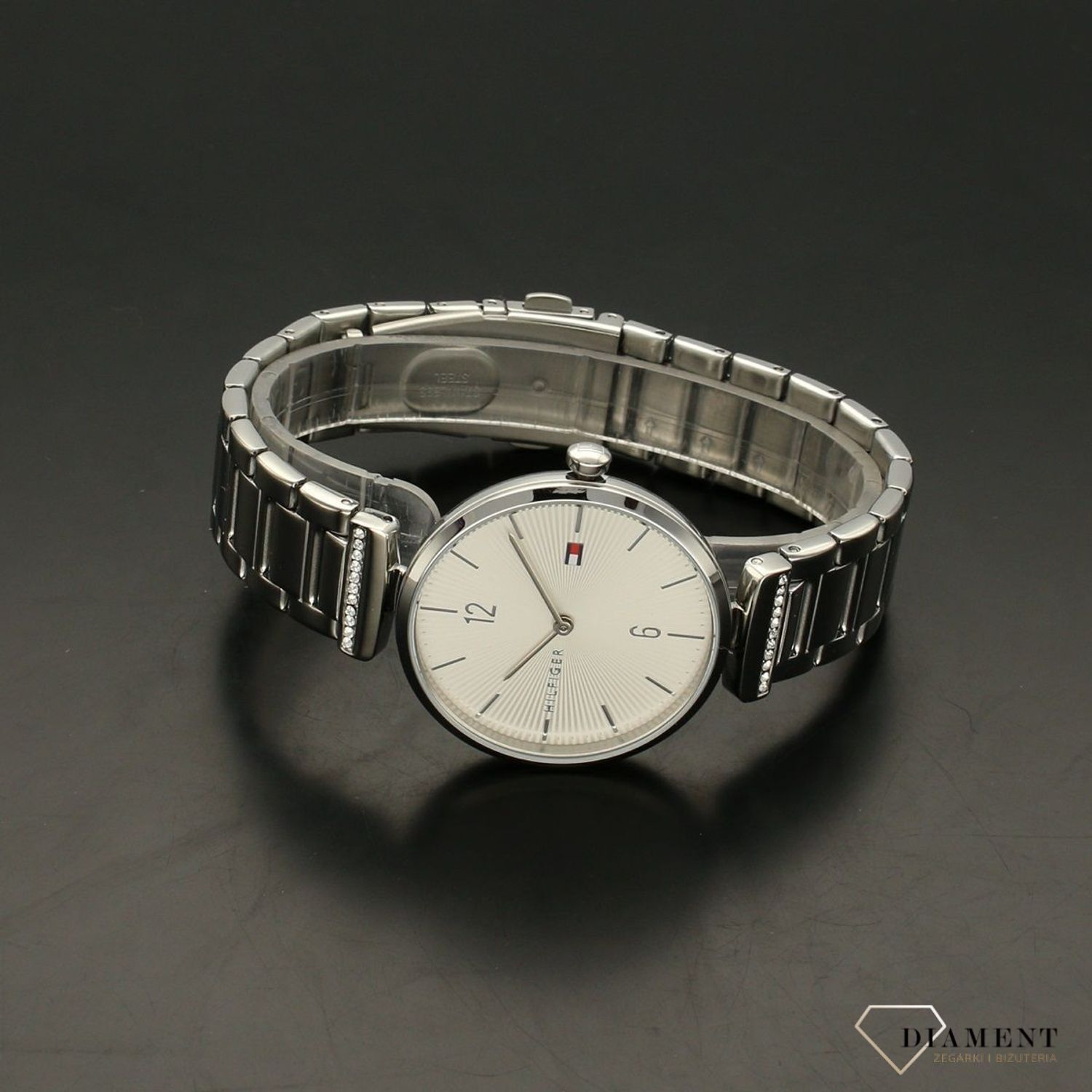 Zegarek damski na srebrnej bransolecie Tommy Hilfiger 2770098.jpg