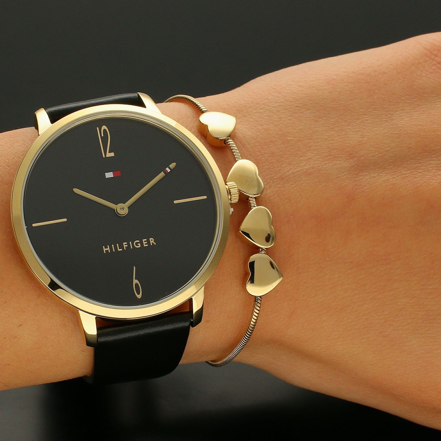 Zegarek damski Tommy Hilfiger Liza 2770107 na pasku w zestawie z bransoletką pozłacaną z serduszkami.jpg