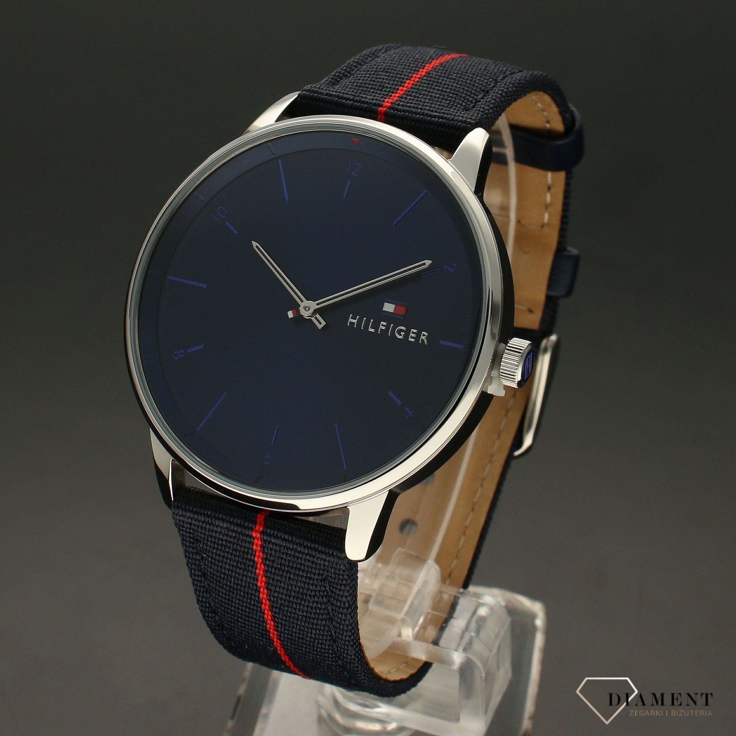 Zegarek męski Tommy Hilfiger Hendrix na pasku w zestawie z bransoletką 2770108.jpg