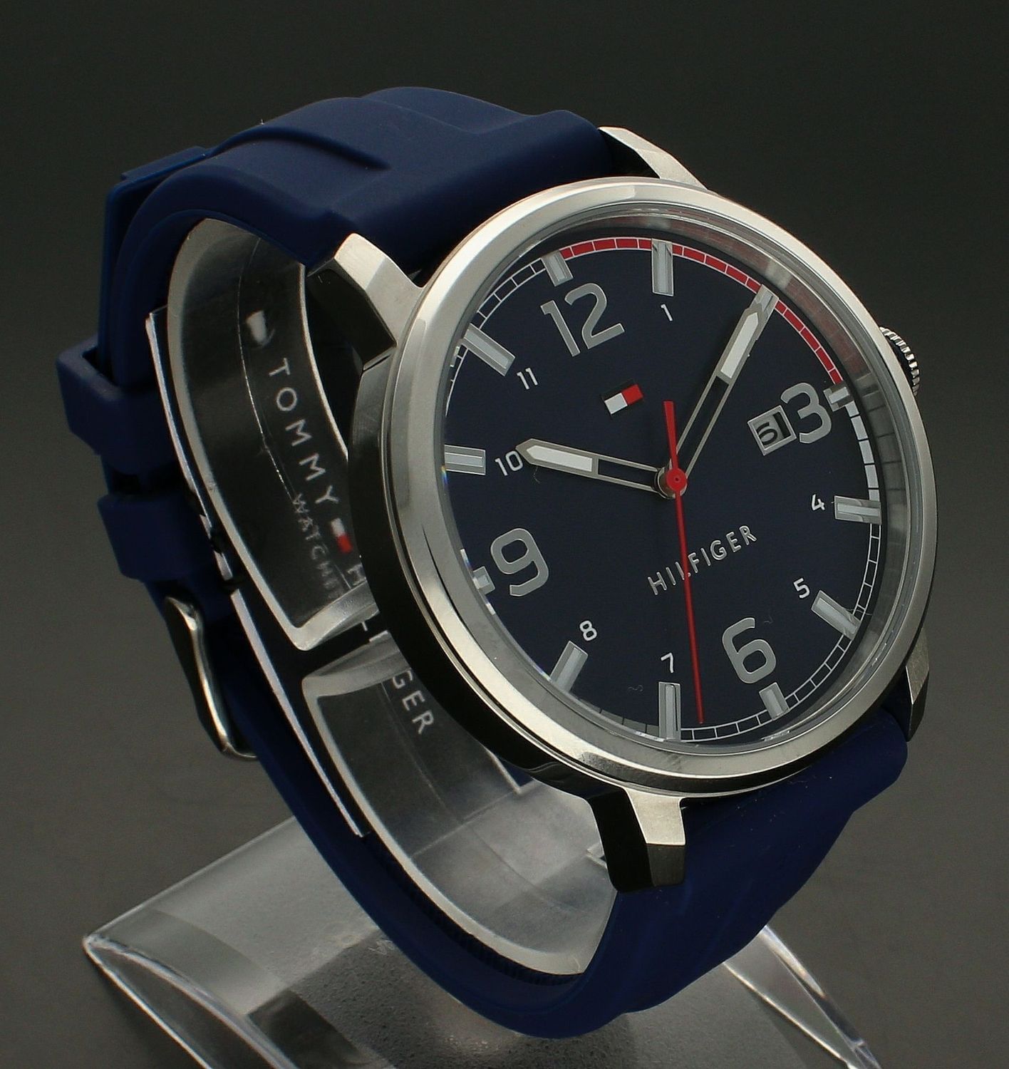 Zegarek męski na pasku silikonowym Tommy Hilfiger Essentiale 2770141 w zestawie z bransoletką ✓.jpg