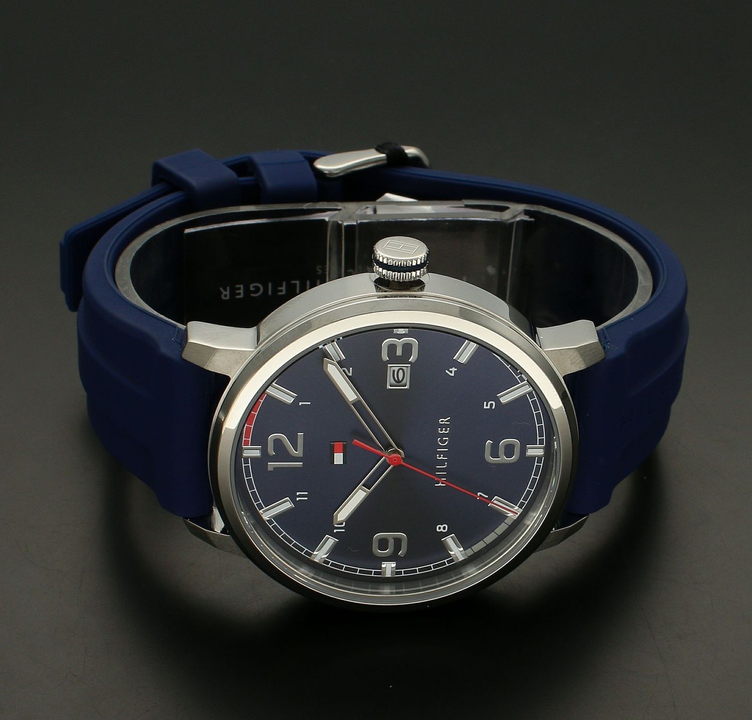 Zegarek męski na pasku silikonowym Tommy Hilfiger Essentiale 2770141 w zestawie z bransoletką ✓.jpg