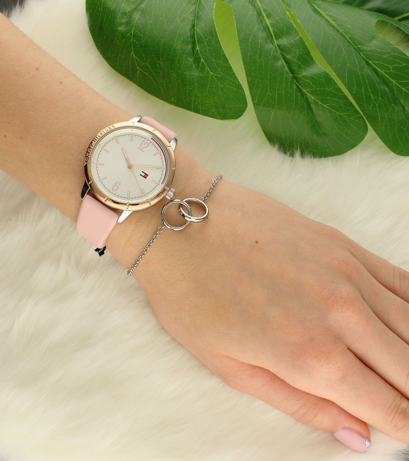 Zegarek damski Tommy Hilfiger 2770152 zestaw z bransoletką (6).jpg