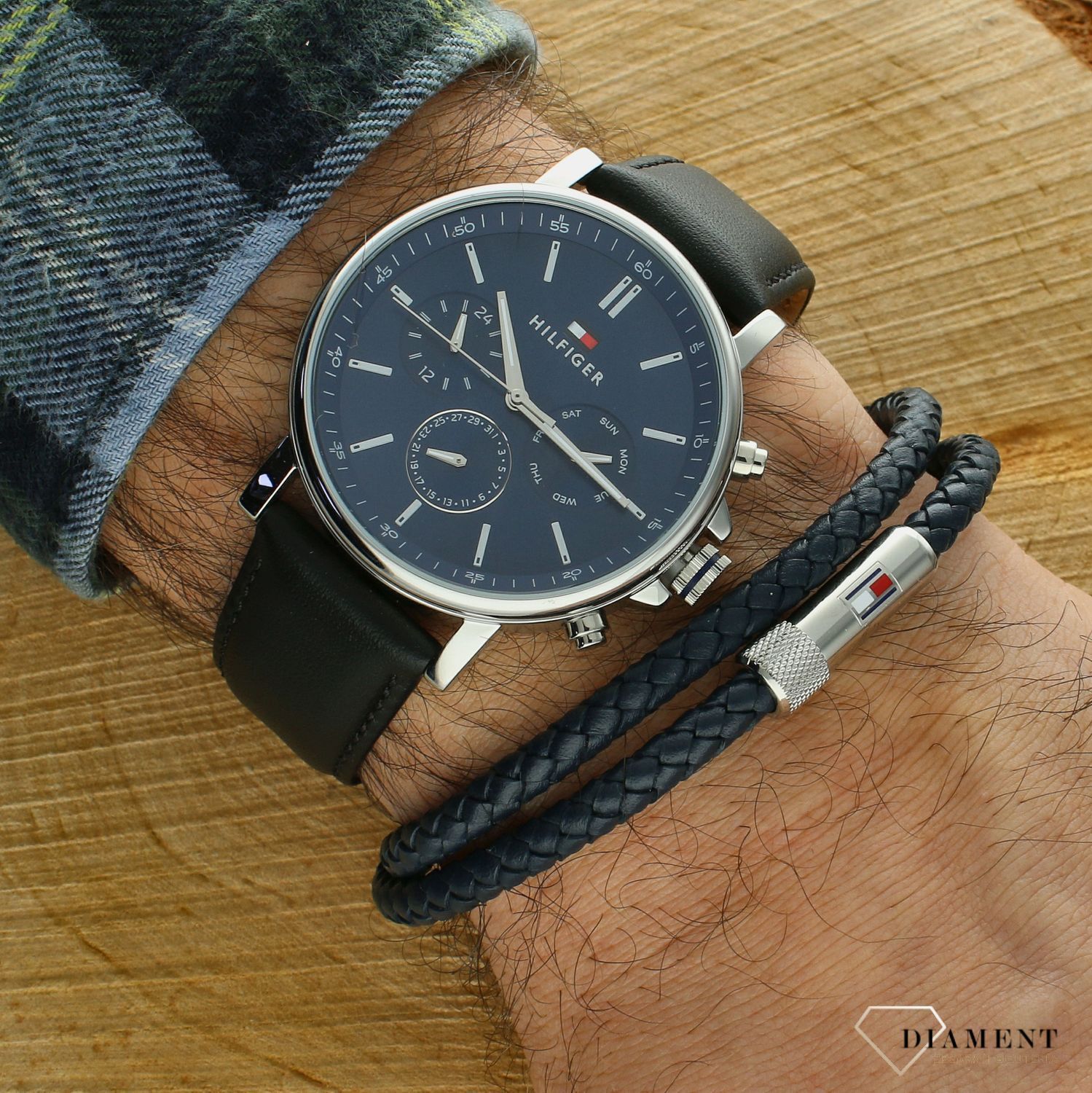 Zegarek męski na pasku Tommy Hilfiger 2770161 w zestawie z bransoletką.webp