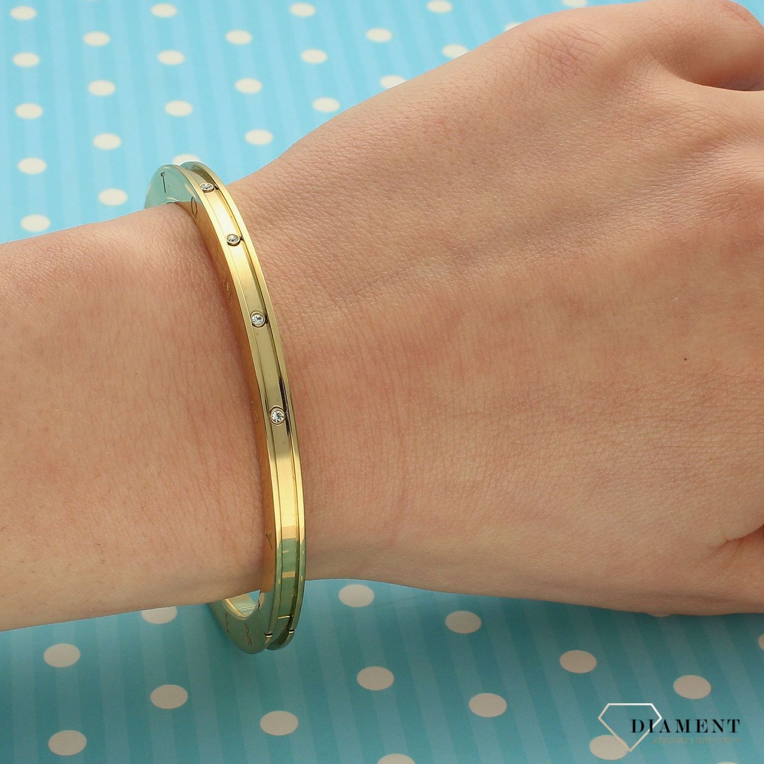 Bransoletka damska Tommy Hilfiger 2780203✓Biżuteria Tommy Hilfiger ✓ Bransoletki damskie w Sklepie z Biżuterią zegarki-diament.pl✓Piękne i Eleganckie Bransoletki damskie✓Darmowa wysyłka✓Kurier 24h2.jpg