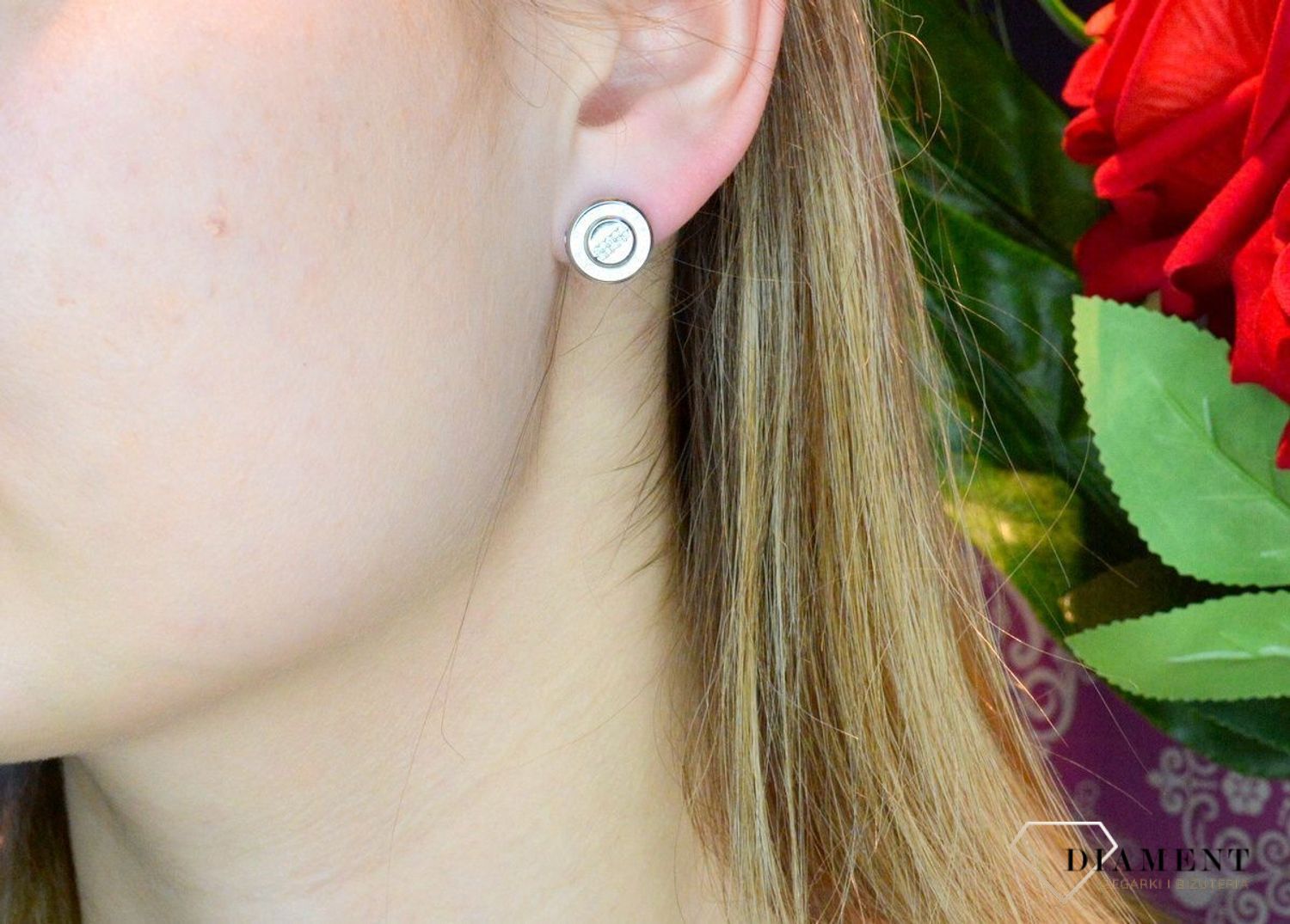 Kolczyki damskie stalowe Tommy Hilfiger 2780612. Kolczyki ze stali. Markowe kolczyki. Kolczyki damskie wkrętki. Kolczyki z tomiego. Prezent na walentynki. Na prezent dla żony..jpg